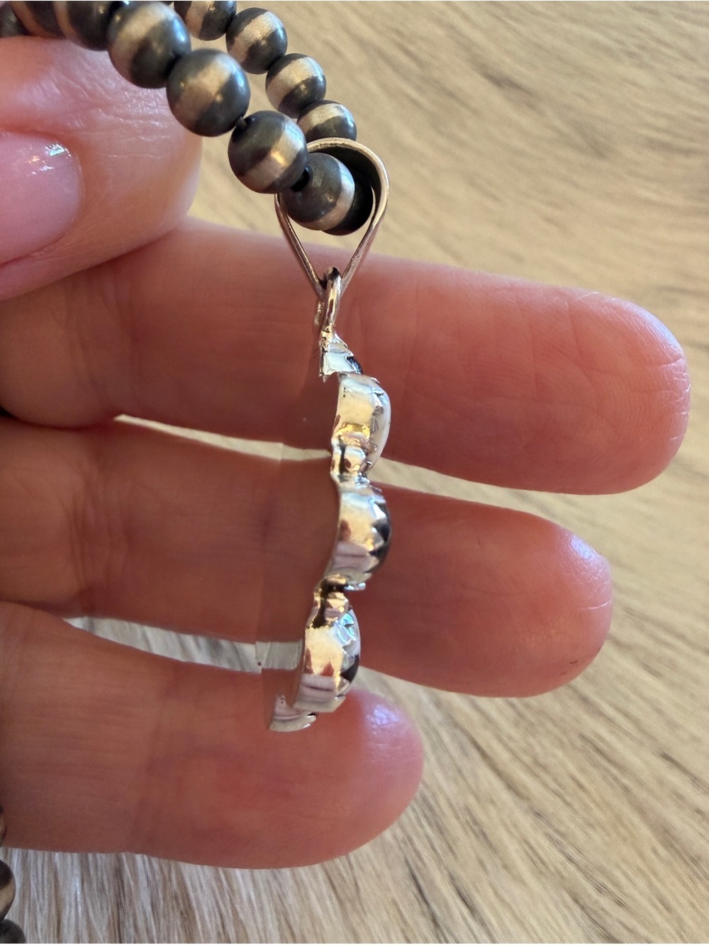 ❤️ Deep Contrast White Buffalo Cluster Sterling Silver Pendant 1.50”L Unisex - Picture 7 of 15